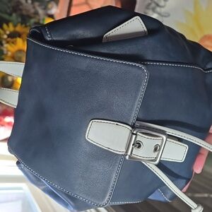 Coach  Vintage Hamptons  Navy Blue And White Stylish Backpack💙💙💙